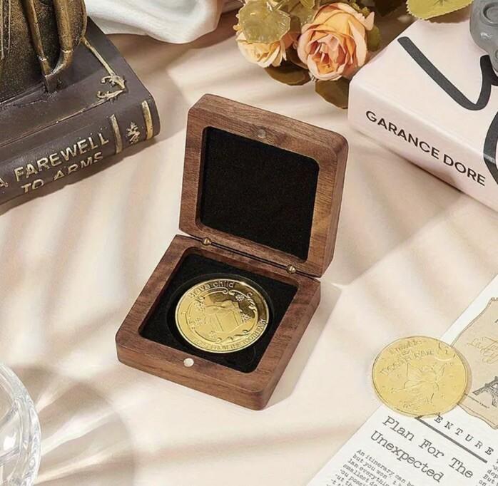 Coin / Medal Display Wood Storage Protective Box With Black Velvet Interior