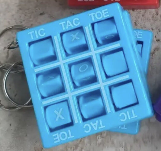 1 x Blue Naughts & Crosses Game Puzzle Keyring Premium Keychain Gift UK