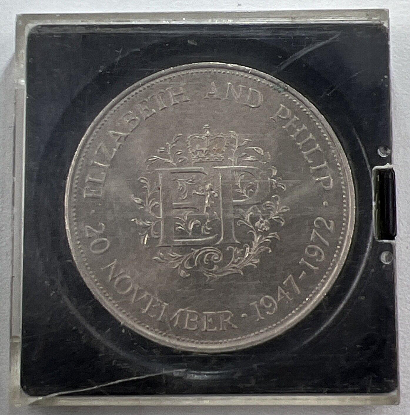 1972 Elizabeth II Wedding Crown British Coin In Case | Collectable Grade a90340