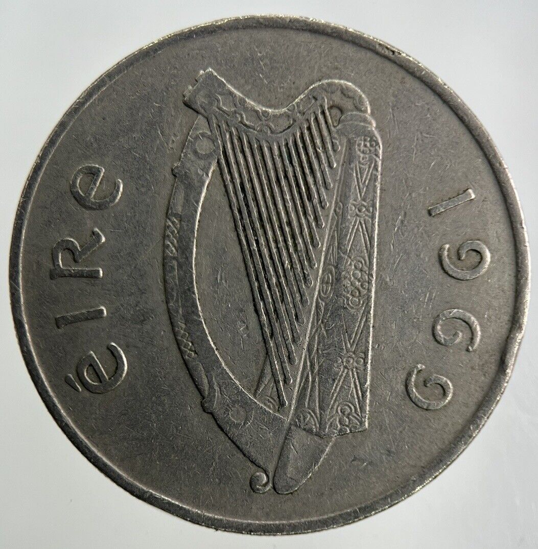 1969 Irish 10p Ten-Pence Coin | Fine Collectable Grade