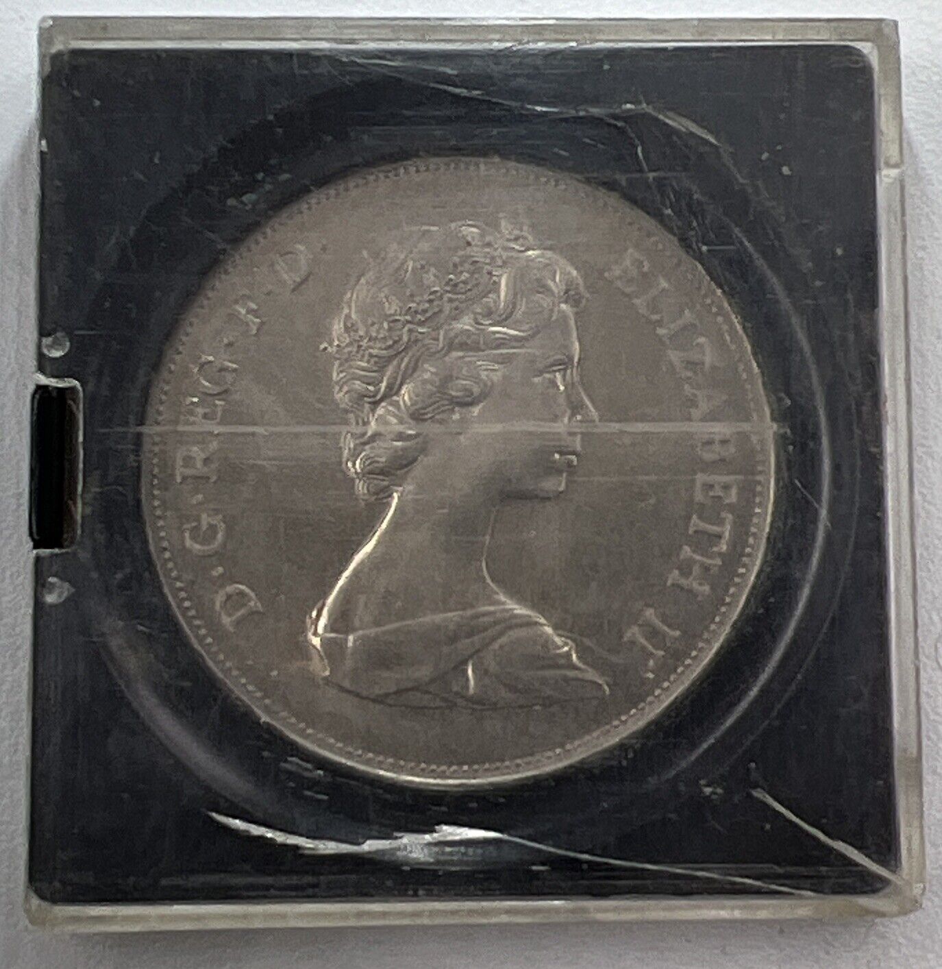 1972 Elizabeth II Wedding Crown British Coin In Case | Collectable Grade a90340