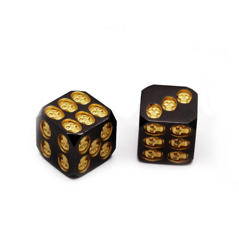 x2 Gold Skull Resin Dice 6 Sided Dungeons & Dragons RPG Role Playing Board Game