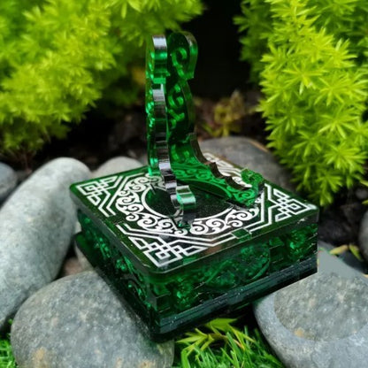Clear Green & White 1oz Silver or Gold Coins / Amulet / Medal Display Stand