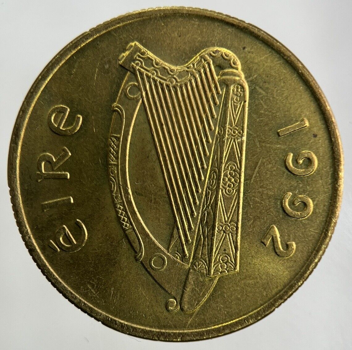 1992 Irish 20p Twenty-Pence Coin | Fine Collectable Grade