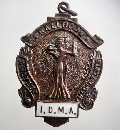 Metal I.D.M.A IDMA Ballroom Dancing Badge | Collectable Grade | a7664