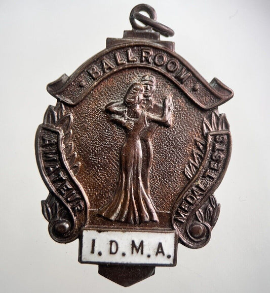 Metal I.D.M.A IDMA Ballroom Dancing Badge | Collectable Grade | a7664