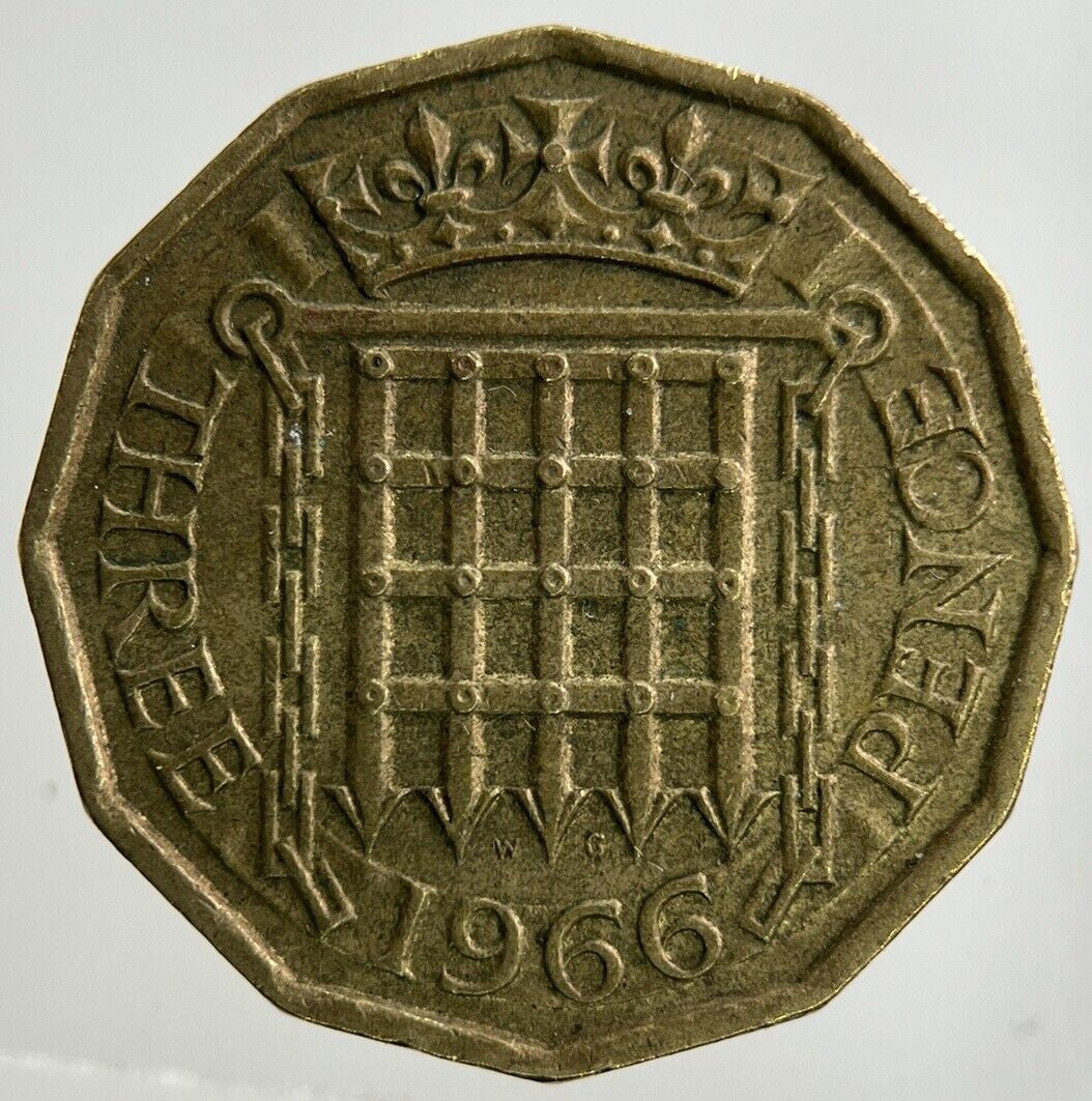 1966 Elizabeth II 2nd Brass Threepence Coin | Fine Collectable Grade