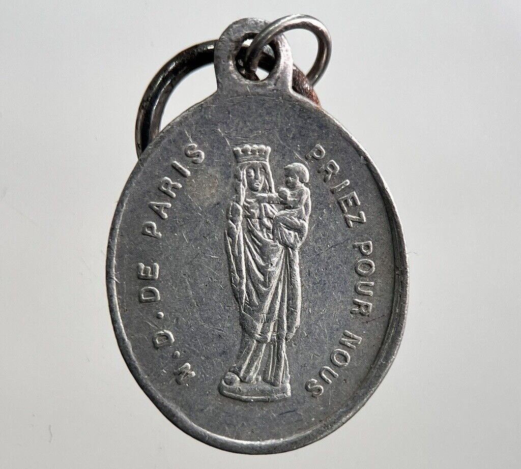Old Religious Notre Dame Pendant Necklace Charm Amulet | Height 2cm | a2956