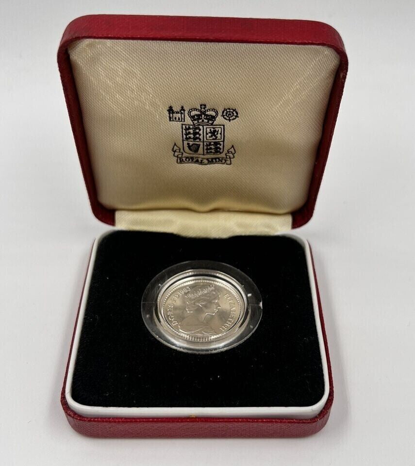 1983 British £1 One Pound Silver Coin | Comes In Capsule | a90355