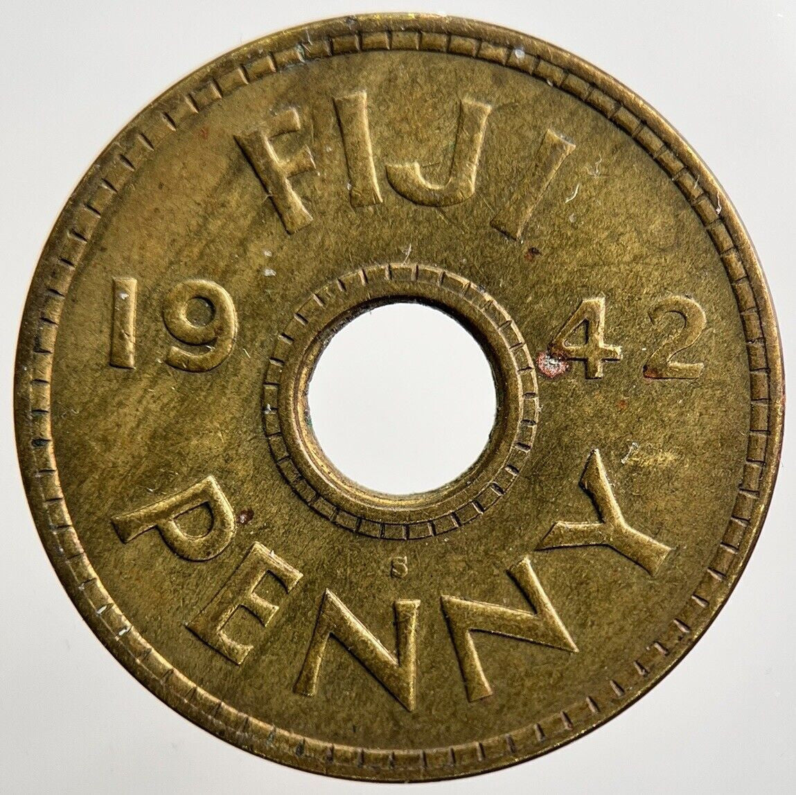 1942 Fiji Brass 1 One Penny Coin | Fine Collectable Grade | a2113