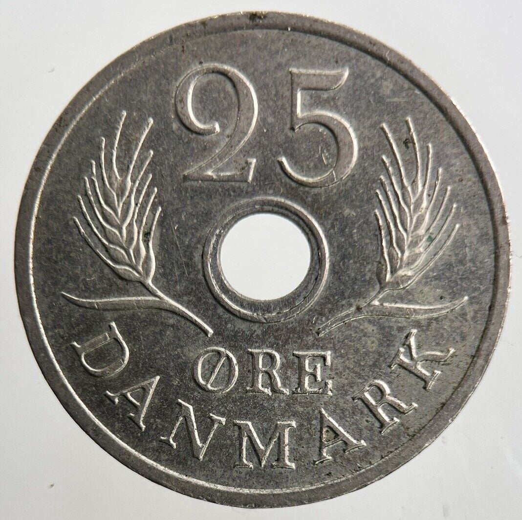 Ore Coin 1972 Denmark 25 Ore Coin Fine Collectable Grade – Classic World Coins