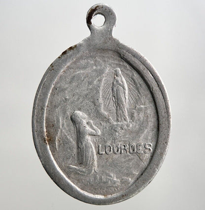 Old Religious Mary Pendant Necklace Charm Amulet | Height 2.5cm | a2958