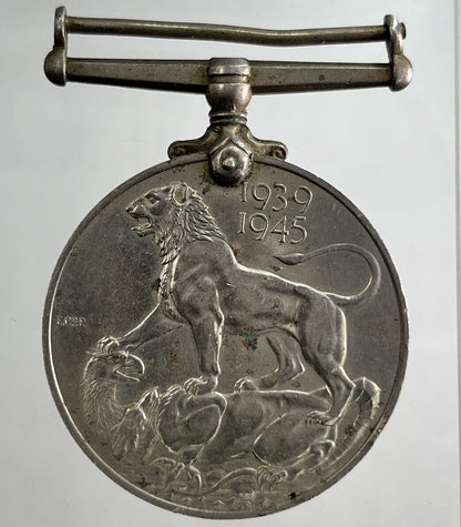 1939 - 1945 George VI War Medal | Collectable Grade | a3317