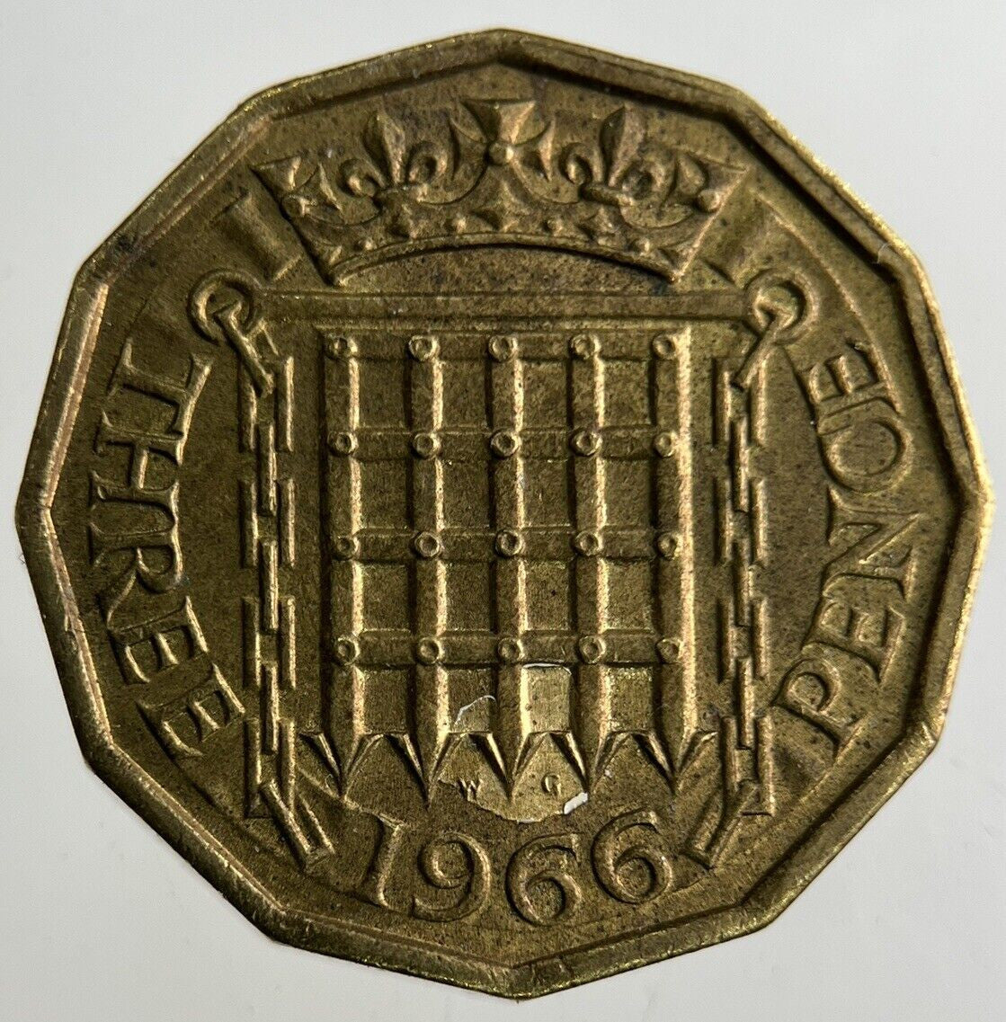 1966 Elizabeth II 2nd Threepence Coin | Very High Grade