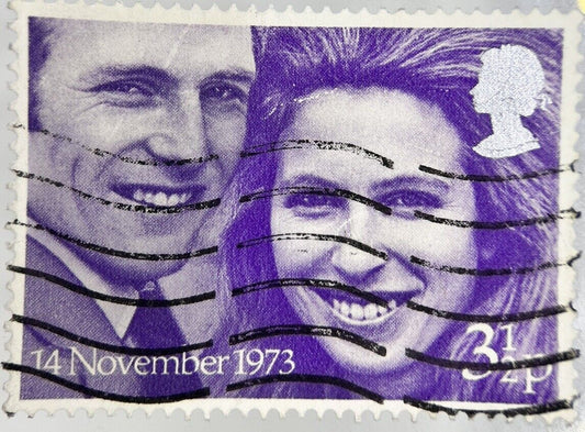 1973 November 14 British Three - Half - Pence Stamp | Collectable Grade