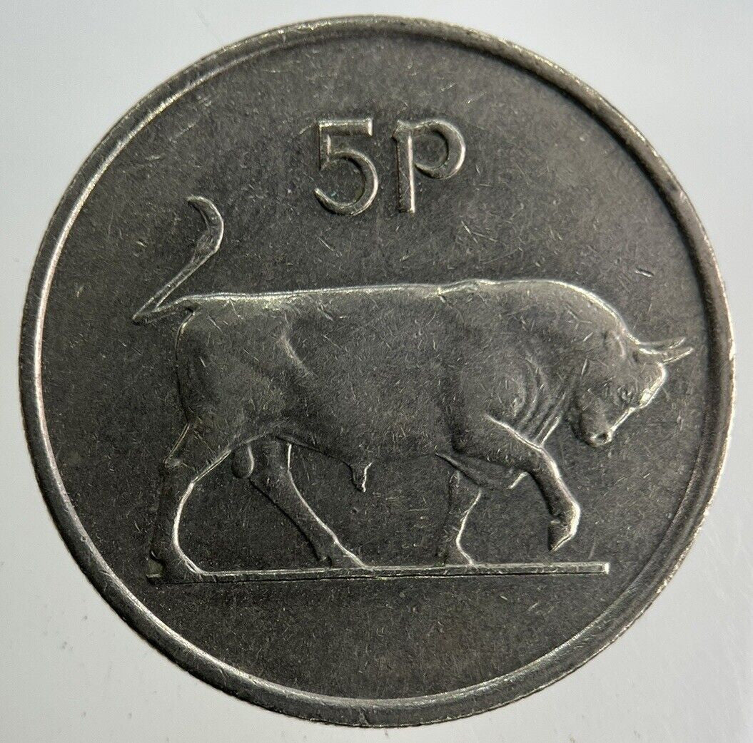 1982 Irish 5p Five - Pence Coin | Fine Collectable Grade