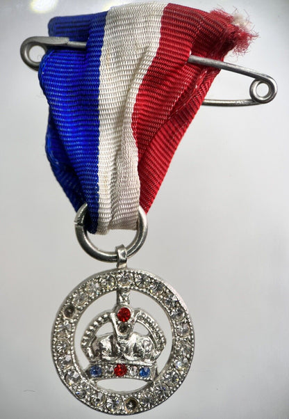 British Royal Crown Medal With Ribbon | Collectable Grade | a4943