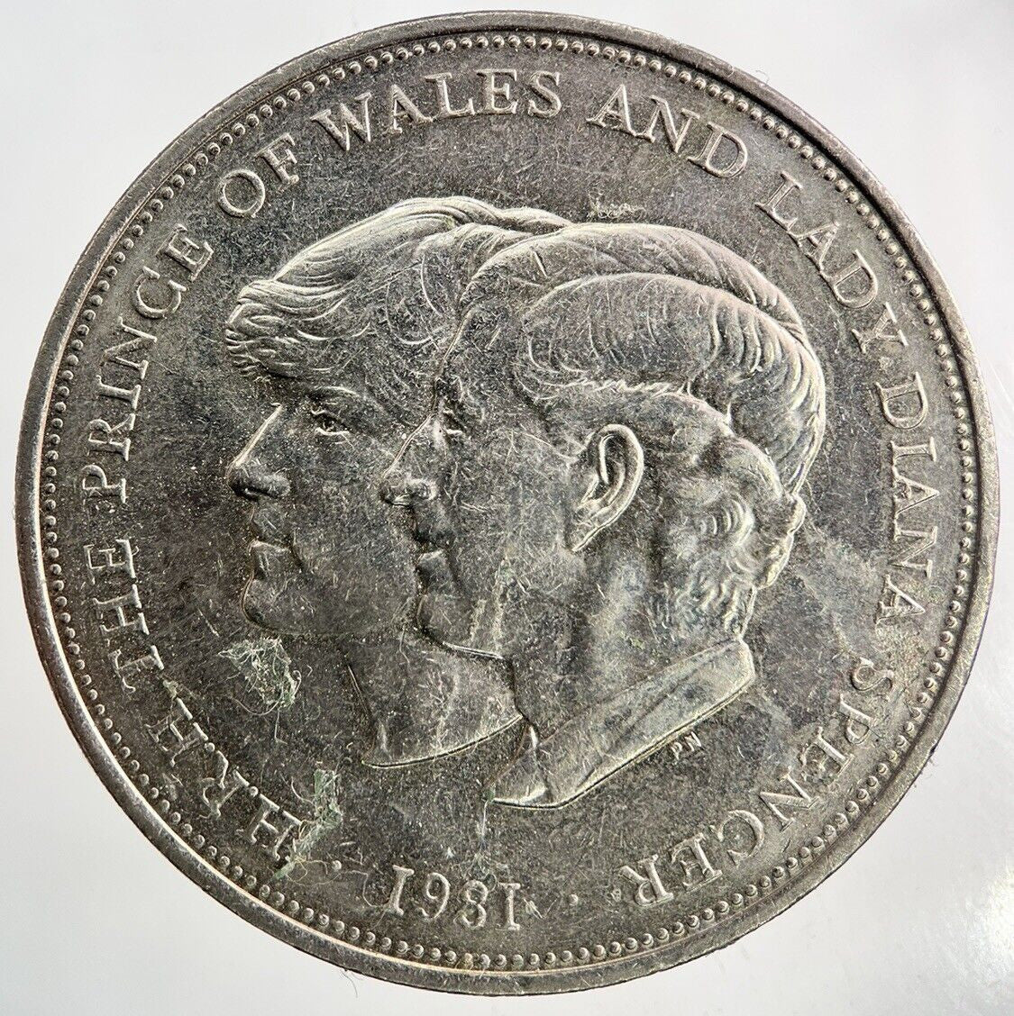 1981 Charles & Diana Wedding Crown Coin | Fine Collectable Grade