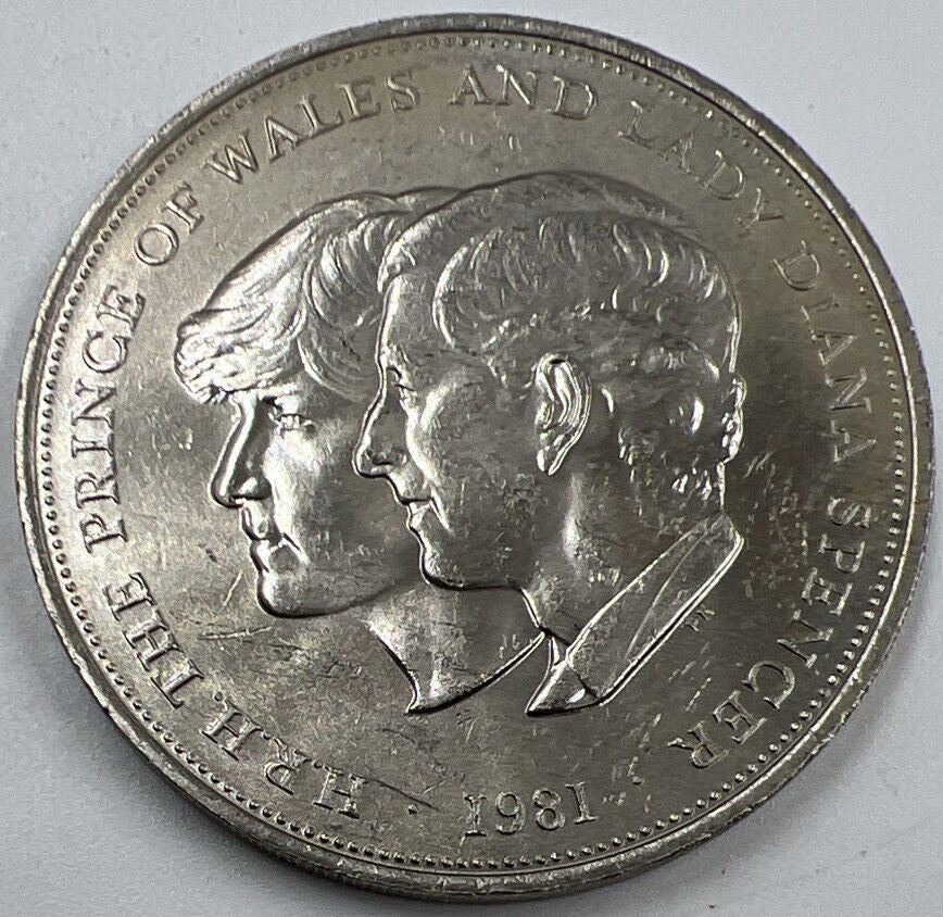 1981 Diana & Charles Crown Coin | Collectable Grade | a1344