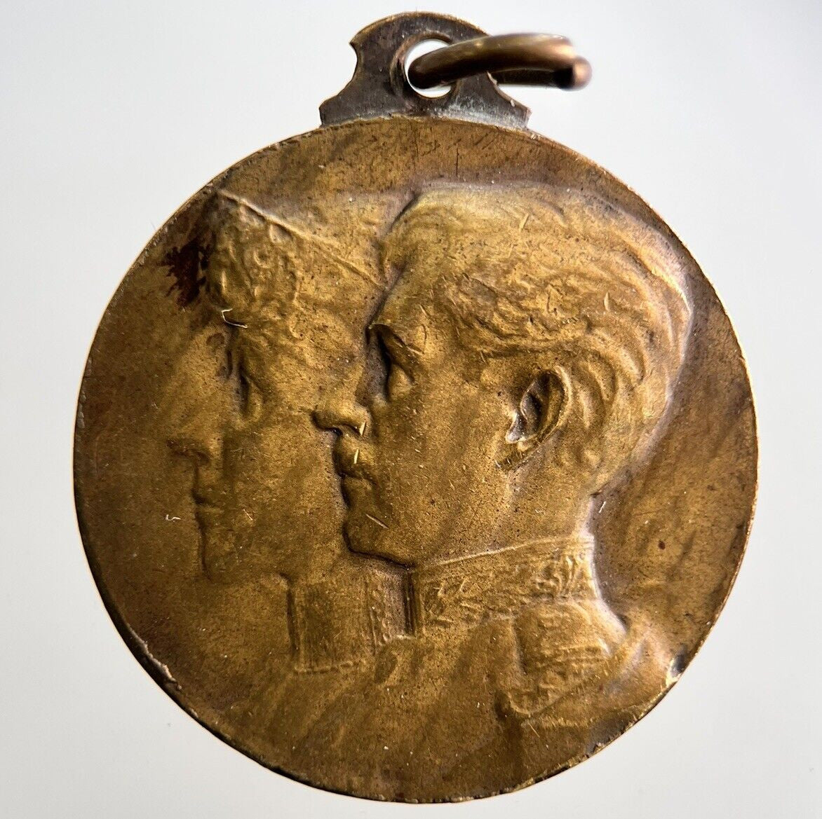 1914 - 1945 France Flamands Wallons Medal | Collectable Grade