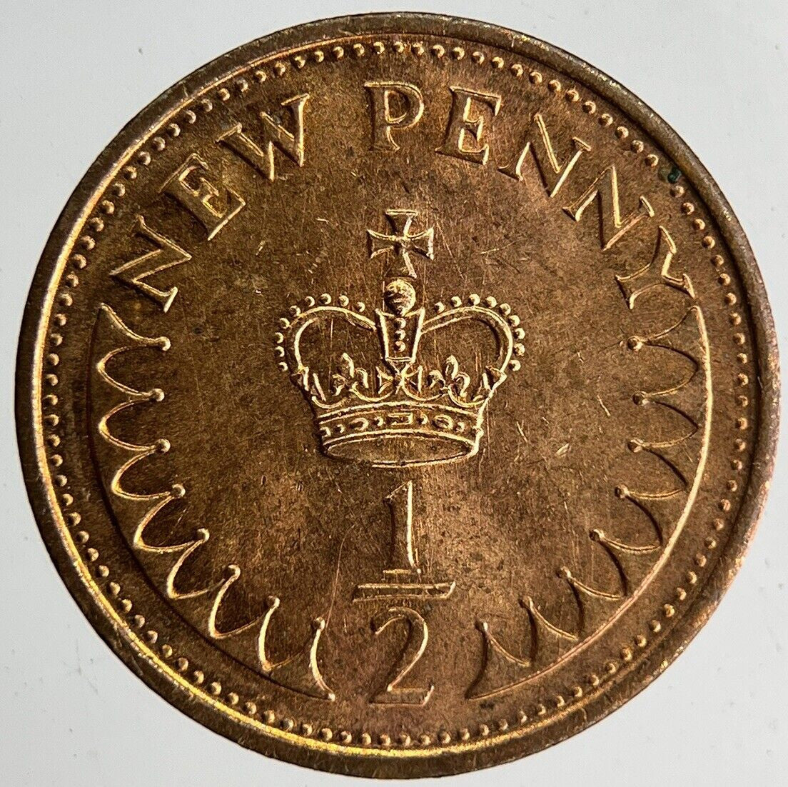 1981 Elizabeth II 2nd New Half - Penny Coin | Very Fine Grade